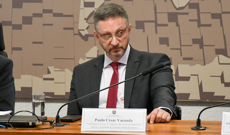 PL pode reafirmar o direito de todos os profissionais da área da saúde fazerem acupuntura