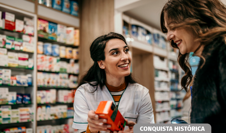 Aos 8 anos da Lei 13.021/2014, cuidado farmacêutico se consolida nas farmácias