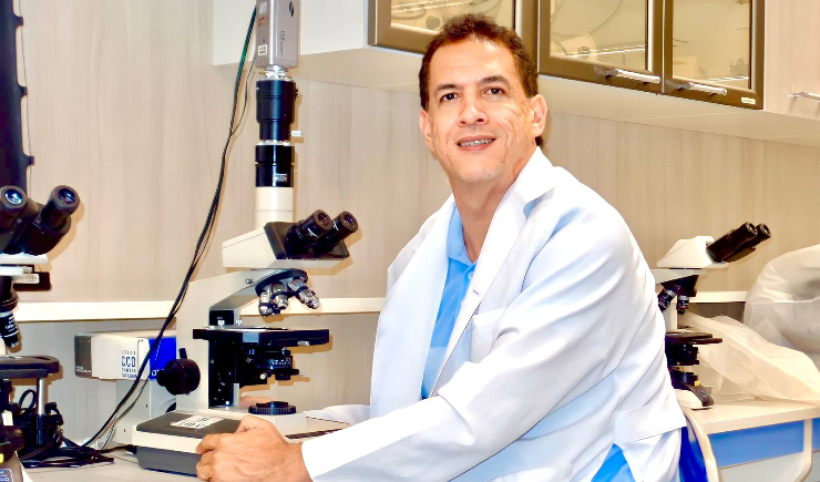 Farmacêutico se destaca no cenário internacional com pesquisa sobre alzheimer