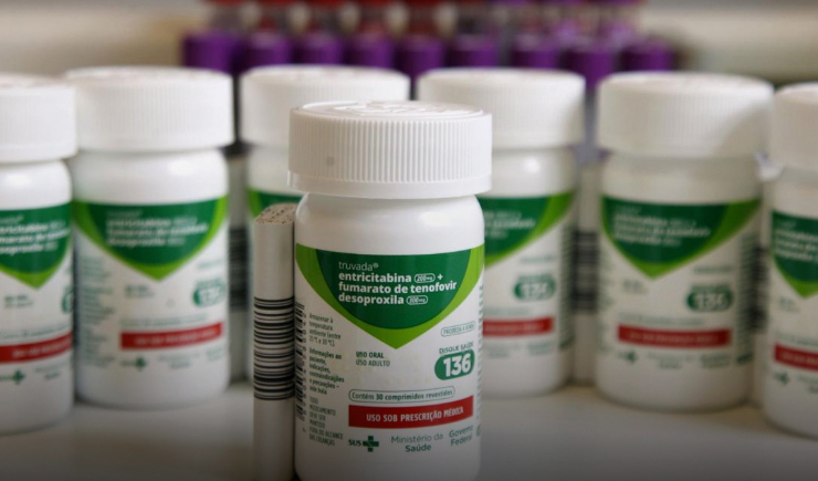 Incidência de HIV entre homens jovens que fazem sexo com homens alerta pesquisadores