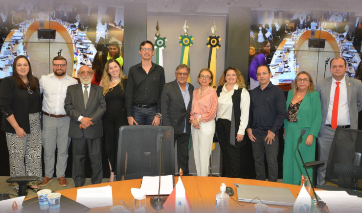 CFF aprova resolução que regulamenta a telefarmácia
