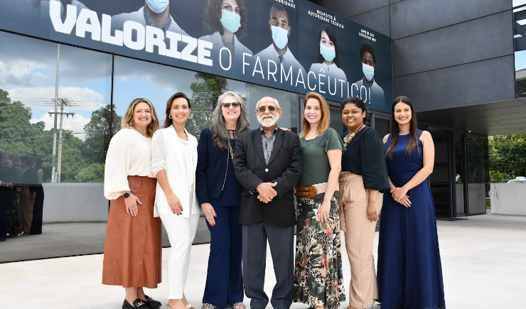 CFF compõe GT sobre Farmácia Clínica com representantes de diferentes cenários de atuação